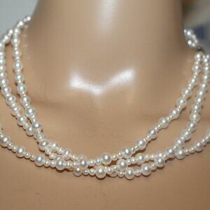 Mint 14K 585  Gold Triple Strand Freshwater Pearls Necklace Chain 56 grams
